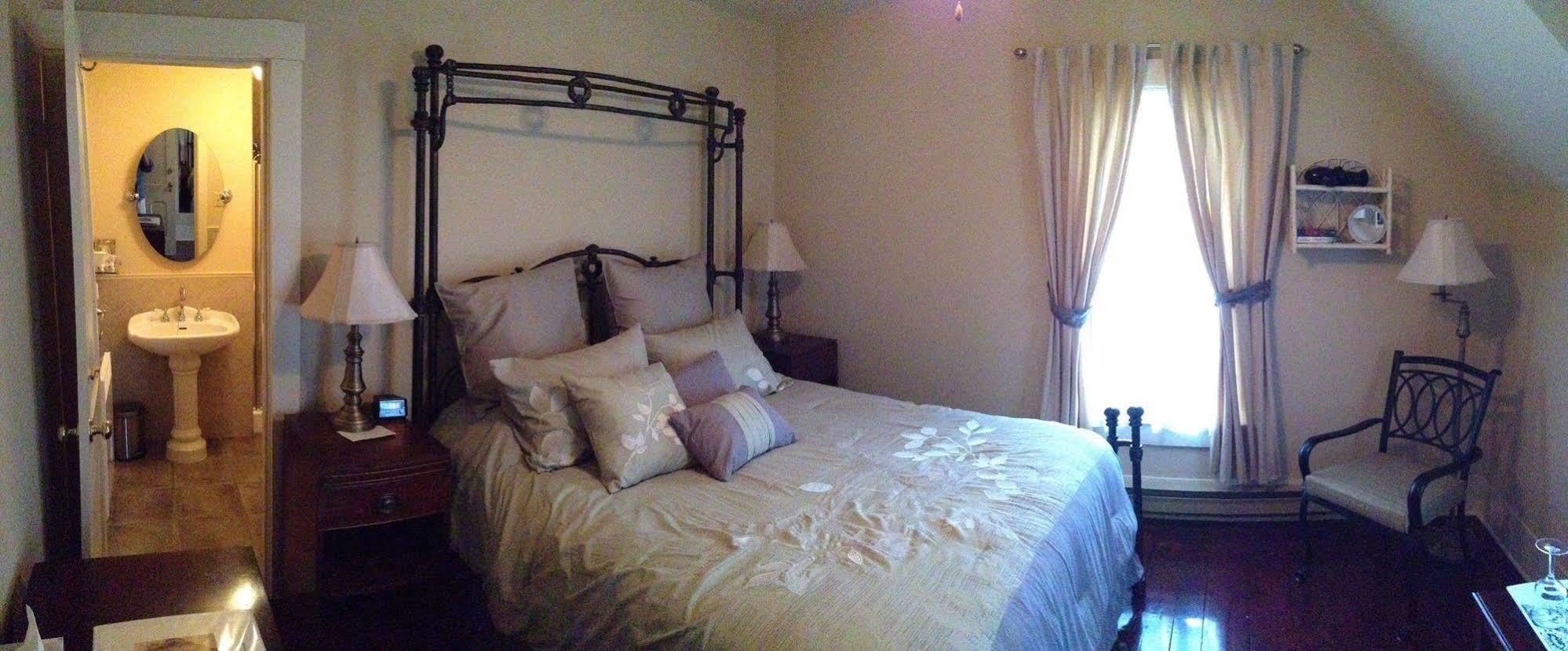 B&B Hillhouse ลัค-โบรม ภายนอก รูปภาพ