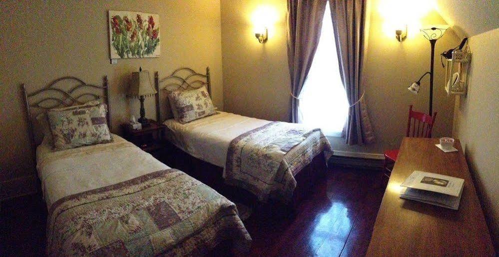 B&B Hillhouse ลัค-โบรม ภายนอก รูปภาพ